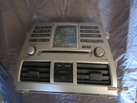 Toyota YARIS- CD PLAYER - 86120 52690